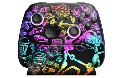 FUNLAB Luminex Pro Wireless Switch Controller + Dock - Dave the Diver Edition - Nintendo Switch 2