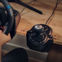 Logitech G923 SE Racing Bundle (PS/PC) 991-000531 (2)